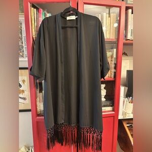 Black fringe topper